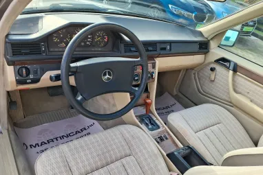 MERCEDES-BENZ W 124 200 E Light Brown +Friss Műszakival +Napfénytető +Vonóhorog +2X-s GARANCIA !!