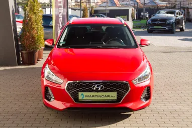 HYUNDAI I30 1.0 T-GDi Travel Plus Prémium +Engine Red +Igényes állapot +Magas Felszereltség +2X-s GARANCIA !!