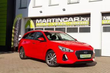 HYUNDAI I30 1.0 T-GDi Travel Plus Prémium +Engine Red +Igényes állapot +Magas Felszereltség +2X-s GARANCIA !!