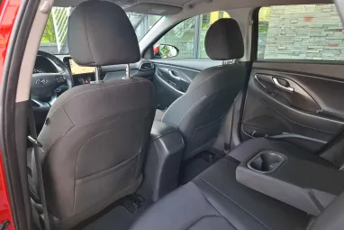 HYUNDAI I30 1.0 T-GDi Travel Plus Prémium +Engine Red +Igényes állapot +Magas Felszereltség +2X-s GARANCIA !!