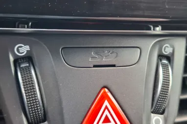 HYUNDAI I30 1.0 T-GDi Travel Plus Prémium +Engine Red +Igényes állapot +Magas Felszereltség +2X-s GARANCIA !!