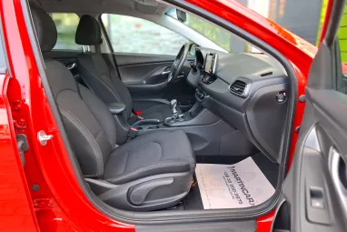 HYUNDAI I30 1.0 T-GDi Travel Plus Prémium +Engine Red +Igényes állapot +Magas Felszereltség +2X-s GARANCIA !!