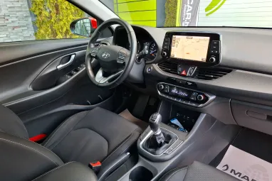 HYUNDAI I30 1.0 T-GDi Travel Plus Prémium +Engine Red +Igényes állapot +Magas Felszereltség +2X-s GARANCIA !!