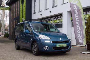 PEUGEOT PARTNER Tepee 1.6 HDi Active e Sport +Kyanos Blue +Cobalt enteriör +Igényes állapot +2X-s GARANCIA !!