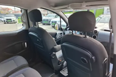 PEUGEOT PARTNER Tepee 1.6 HDi Active e Sport +Kyanos Blue +Cobalt enteriör +Igényes állapot +2X-s GARANCIA !!