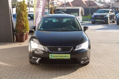 SEAT LEON 1.6 CR TDI Style SPORT Edition +Phantom BLACK +Végig vezetett szervízkönyv +2X-s GARANCIA !!