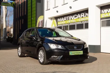 SEAT LEON 1.6 CR TDI Style SPORT Edition +Phantom BLACK +Végig vezetett szervízkönyv +2X-s GARANCIA !!