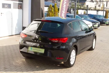 SEAT LEON 1.6 CR TDI Style SPORT Edition +Phantom BLACK +Végig vezetett szervízkönyv +2X-s GARANCIA !!