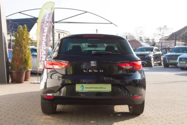 SEAT LEON 1.6 CR TDI Style SPORT Edition +Phantom BLACK +Végig vezetett szervízkönyv +2X-s GARANCIA !!