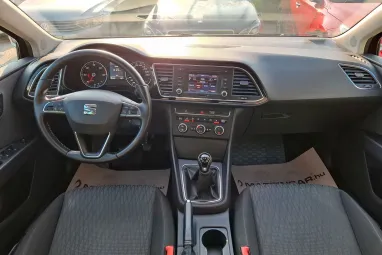 SEAT LEON 1.6 CR TDI Style SPORT Edition +Phantom BLACK +Végig vezetett szervízkönyv +2X-s GARANCIA !!
