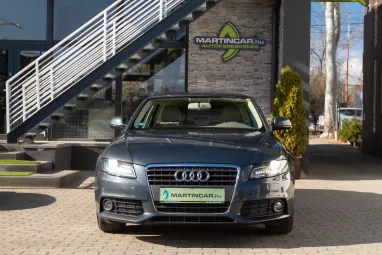 AUDI A4 Avant 2.0 TDI DPF Multitronic Meteor Grey Metallic +Cardamon Beige enteriör +Vezérlés csere +2X-s GARANCIA !!