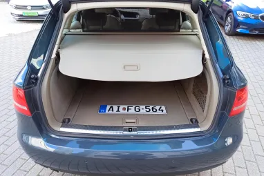 AUDI A4 Avant 2.0 TDI DPF Multitronic Meteor Grey Metallic +Cardamon Beige enteriör +Vezérlés csere +2X-s GARANCIA !!