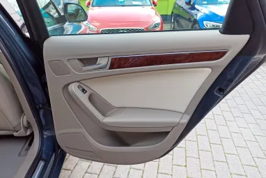 AUDI A4 Avant 2.0 TDI DPF Multitronic Meteor Grey Metallic +Cardamon Beige enteriör +Vezérlés csere +2X-s GARANCIA !!
