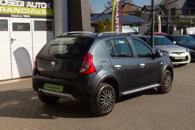 DACIA SANDERO 1.6 Stepway Grey Comet Metallic +1.Tulajdonos +Friss Műszaki +Keveset futott +2X-s GARANCIA !!