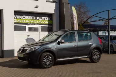 DACIA SANDERO 1.6 Stepway Grey Comet Metallic +1.Tulajdonos +Friss Műszaki +Keveset futott +2X-s GARANCIA !!