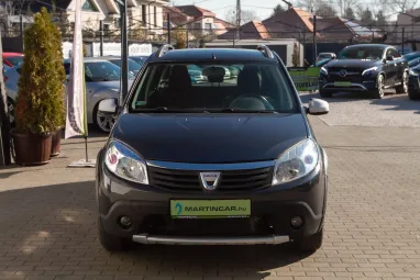 DACIA SANDERO 1.6 Stepway Grey Comet Metallic +1.Tulajdonos +Friss Műszaki +Keveset futott +2X-s GARANCIA !!