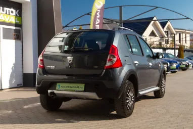 DACIA SANDERO 1.6 Stepway Grey Comet Metallic +1.Tulajdonos +Friss Műszaki +Keveset futott +2X-s GARANCIA !!