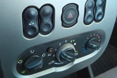 DACIA SANDERO 1.6 Stepway Grey Comet Metallic +1.Tulajdonos +Friss Műszaki +Keveset futott +2X-s GARANCIA !!