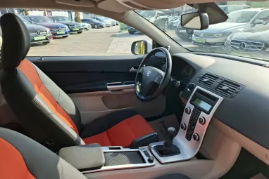 VOLVO C30 1.6 D [D2] R-Design SPORT DRIVe Ice White +Orange Flame +Full Szervízkönyv +2X-s GARANCIA !!