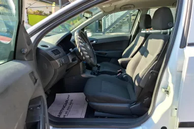 OPEL ASTRA H Caravan 1.6 Essentia Eredeti Magyar Autó +Igényes állapot +2X-s GARANCIA !!