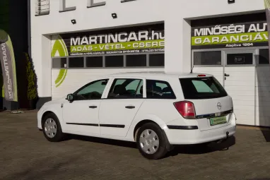 OPEL ASTRA H Caravan 1.6 Essentia Eredeti Magyar Autó +Igényes állapot +2X-s GARANCIA !!