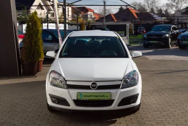 OPEL ASTRA H Caravan 1.6 Essentia Eredeti Magyar Autó +Igényes állapot +2X-s GARANCIA !!