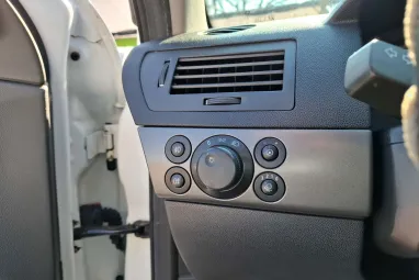 OPEL ASTRA H Caravan 1.6 Essentia Eredeti Magyar Autó +Igényes állapot +2X-s GARANCIA !!