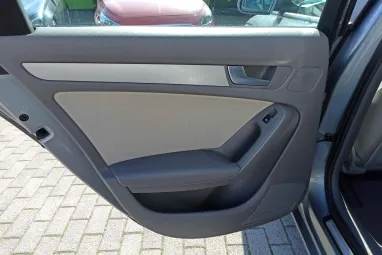 AUDI A4 Avant 2.7 V6 TDI DPF Multitronic EU5 ICE Silver +Saind Beige Enteriör +Igényes állapot +2X-s GARANCIA !!