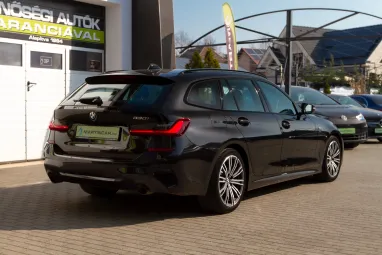 BMW 330i M Sport (Automata) Black Sapphire +Max Felszerelt +Full Szervizelt +2X-s GARANCIA !!