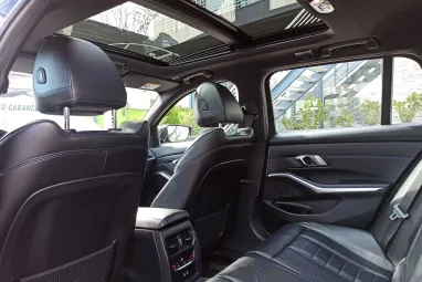 BMW 330i M Sport (Automata) Black Sapphire +Max Felszerelt +Full Szervizelt +2X-s GARANCIA !!