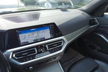 BMW 330i M Sport (Automata) Black Sapphire +Max Felszerelt +Full Szervizelt +2X-s GARANCIA !!