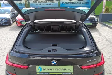 BMW 330i M Sport (Automata) Black Sapphire +Max Felszerelt +Full Szervizelt +2X-s GARANCIA !!
