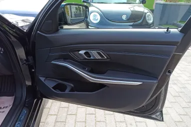 BMW 330i M Sport (Automata) Black Sapphire +Max Felszerelt +Full Szervizelt +2X-s GARANCIA !!
