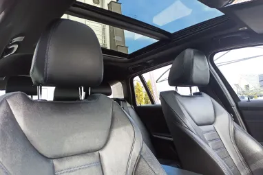 BMW 330i M Sport (Automata) Black Sapphire +Max Felszerelt +Full Szervizelt +2X-s GARANCIA !!