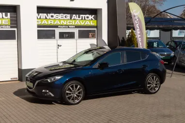 MAZDA 3 Sport 2.2 D Revolution Top Deep Crystal Blue +Gazdagon felszerelt +Friss Szervíz +2X-s GARANCIA !!