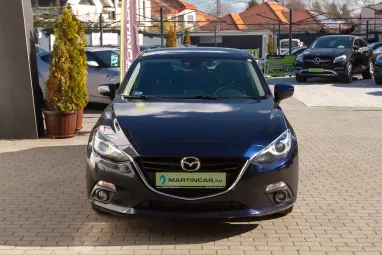 MAZDA 3 Sport 2.2 D Revolution Top Deep Crystal Blue +Gazdagon felszerelt +Friss Szervíz +2X-s GARANCIA !!