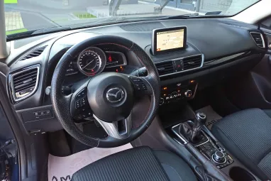 MAZDA 3 Sport 2.2 D Revolution Top Deep Crystal Blue +Gazdagon felszerelt +Friss Szervíz +2X-s GARANCIA !!