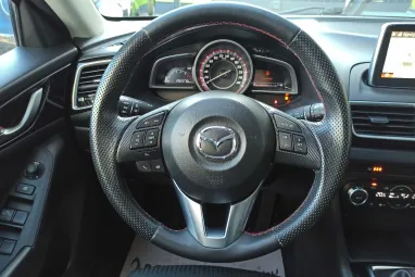 MAZDA 3 Sport 2.2 D Revolution Top Deep Crystal Blue +Gazdagon felszerelt +Friss Szervíz +2X-s GARANCIA !!
