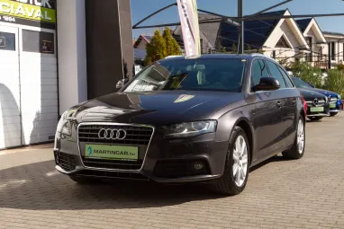 AUDI A4 Avant 2.0 TDI DPF Lava Gray +Első Tulajdonostól +Vonóhorog +2X-s GARANCIA !!