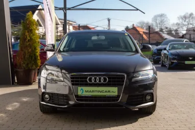 AUDI A4 Avant 2.0 TDI DPF Lava Gray +Első Tulajdonostól +Vonóhorog +2X-s GARANCIA !!