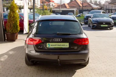 AUDI A4 Avant 2.0 TDI DPF Lava Gray +Első Tulajdonostól +Vonóhorog +2X-s GARANCIA !!
