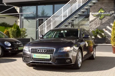 AUDI A4 Avant 2.0 TDI DPF Lava Gray +Első Tulajdonostól +Vonóhorog +2X-s GARANCIA !!