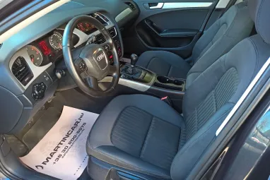 AUDI A4 Avant 2.0 TDI DPF Lava Gray +Első Tulajdonostól +Vonóhorog +2X-s GARANCIA !!