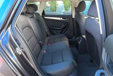 AUDI A4 Avant 2.0 TDI DPF Lava Gray +Első Tulajdonostól +Vonóhorog +2X-s GARANCIA !!