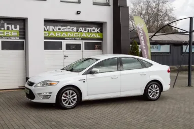 FORD MONDEO 1.6 SCTi EcoBoost Business Ceramic White Pearl +Eredeti Magyar Autó +Igényes állapot +2X-s GARANCIA !!