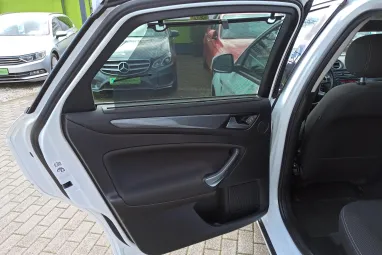 FORD MONDEO 1.6 SCTi EcoBoost Business Ceramic White Pearl +Eredeti Magyar Autó +Igényes állapot +2X-s GARANCIA !!