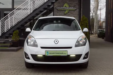 RENAULT GRAND SCENIC Scénic 1.6 16V Dynamique Glacier White +1.Tulajdonos +Friss Műszaki +Vezérlés csere +2X-s GARANCIA !!