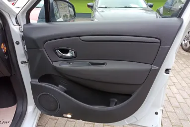 RENAULT GRAND SCENIC Scénic 1.6 16V Dynamique Glacier White +1.Tulajdonos +Friss Műszaki +Vezérlés csere +2X-s GARANCIA !!