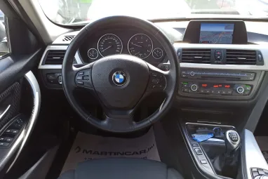 BMW 318d Touring SPORTLine Glacier Silver metalic + Gyönyörű állapot + 2X-s GARANCIA !!