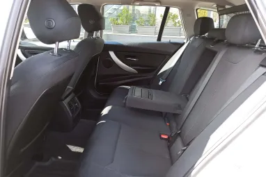BMW 318d Touring SPORTLine Glacier Silver metalic + Gyönyörű állapot + 2X-s GARANCIA !!
